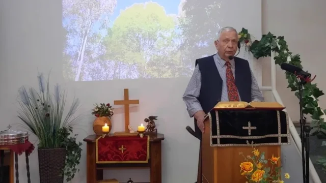 Gott schüttelt die Welt